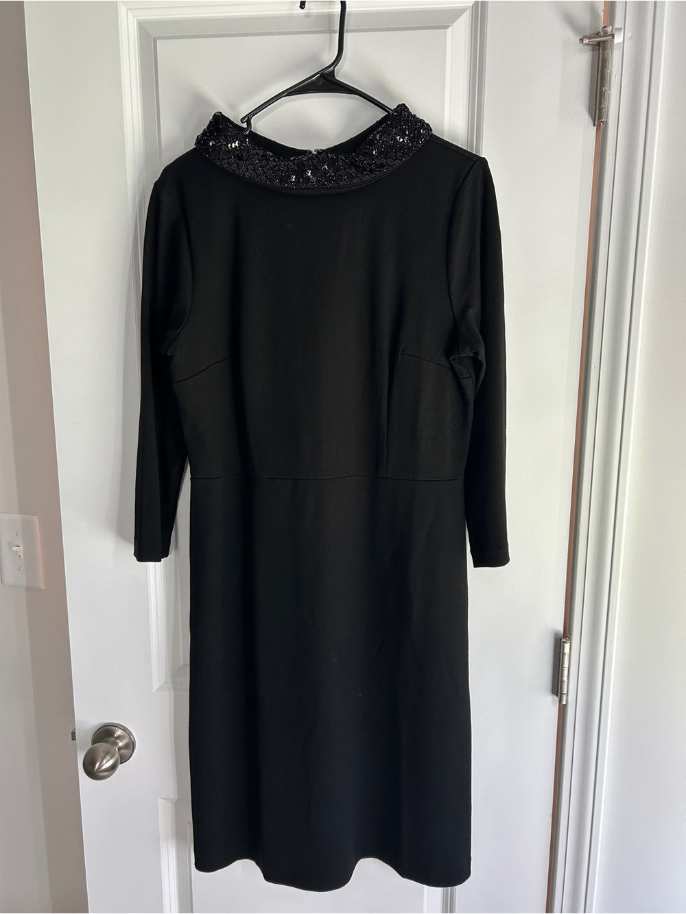 Talbots Black Sequin Collar Long Sleeve Ponte Dress. Size 6